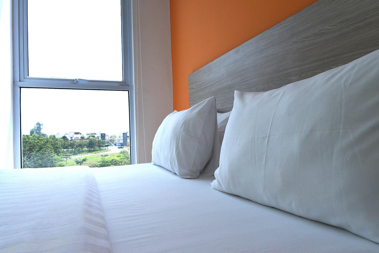 Fresh One Hotel Batam Kültér fotó